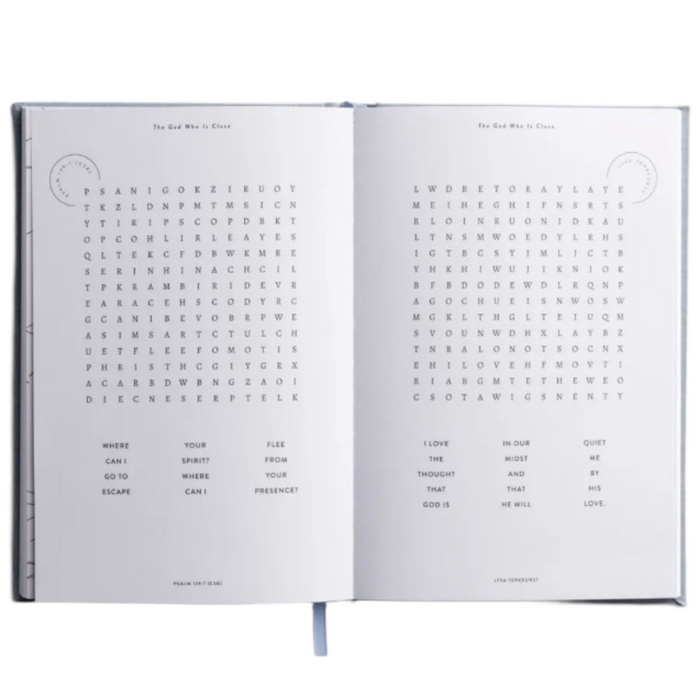 Dayspring Margot + Co - The Wordsearch Book: Presence with Quotes & Scriptures