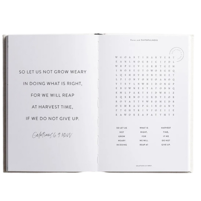 Dayspring Margot + Co - The Wordsearch Book: Becoming with Quotes & Scriptures