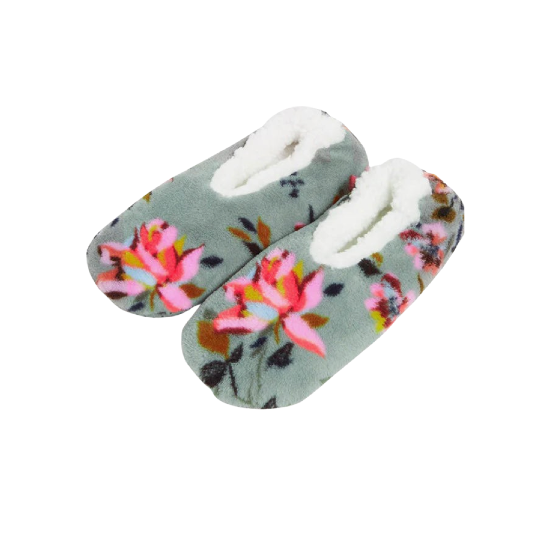 Vera Bradley Cozy Life Slippers in Fleece-Rosy Outlook